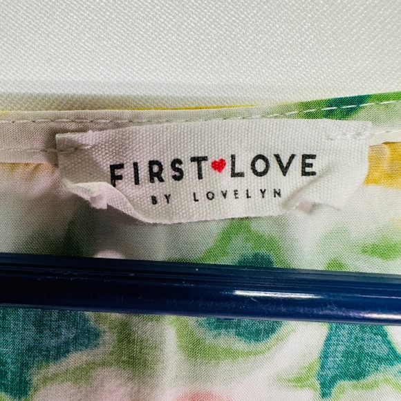 First Love by Lovelyn Sleeveless Oversized Red Green Lightweight Top Womens M - Picture 2 of 9